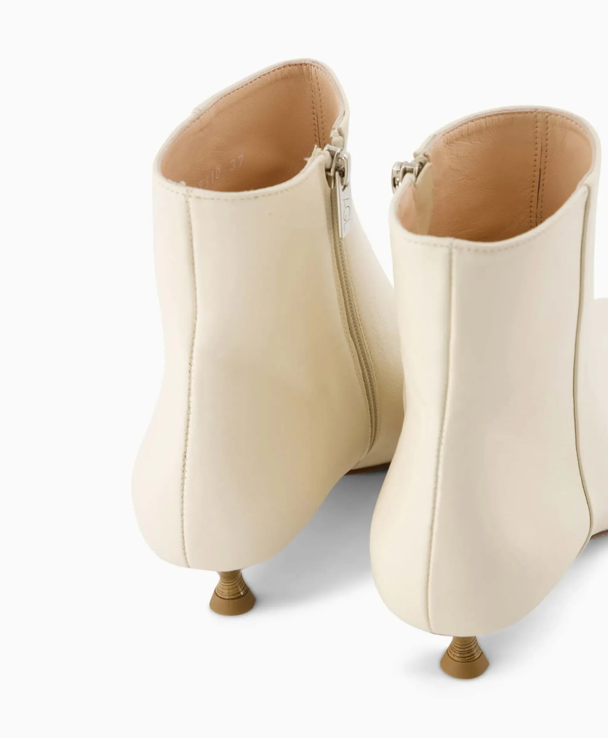 Agl Enkellaars Lenor Bootie Off White