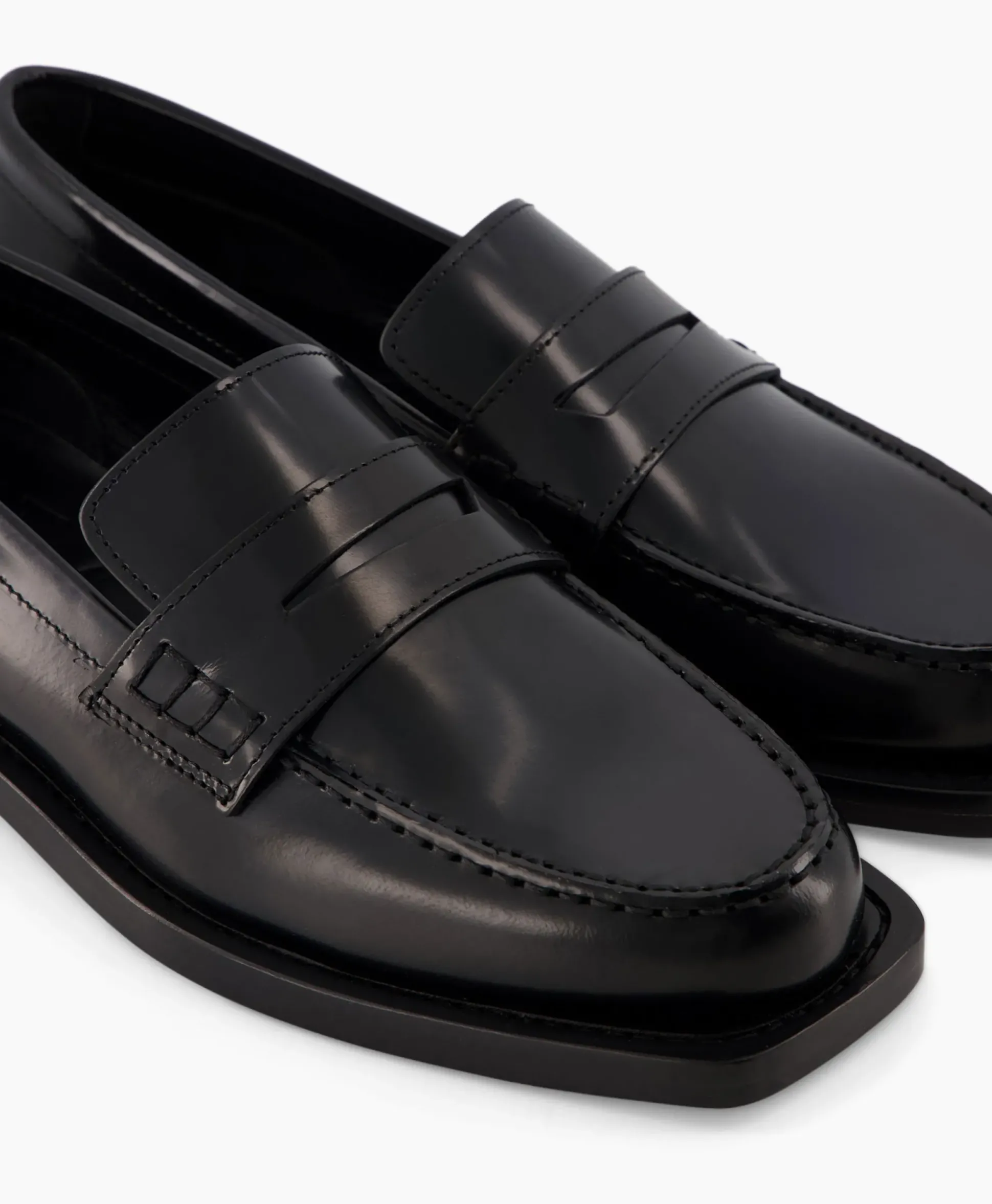 Closed Loafer Zwart