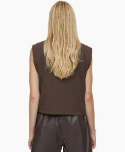 Closed Top Pleated Sleeveless Bruin
