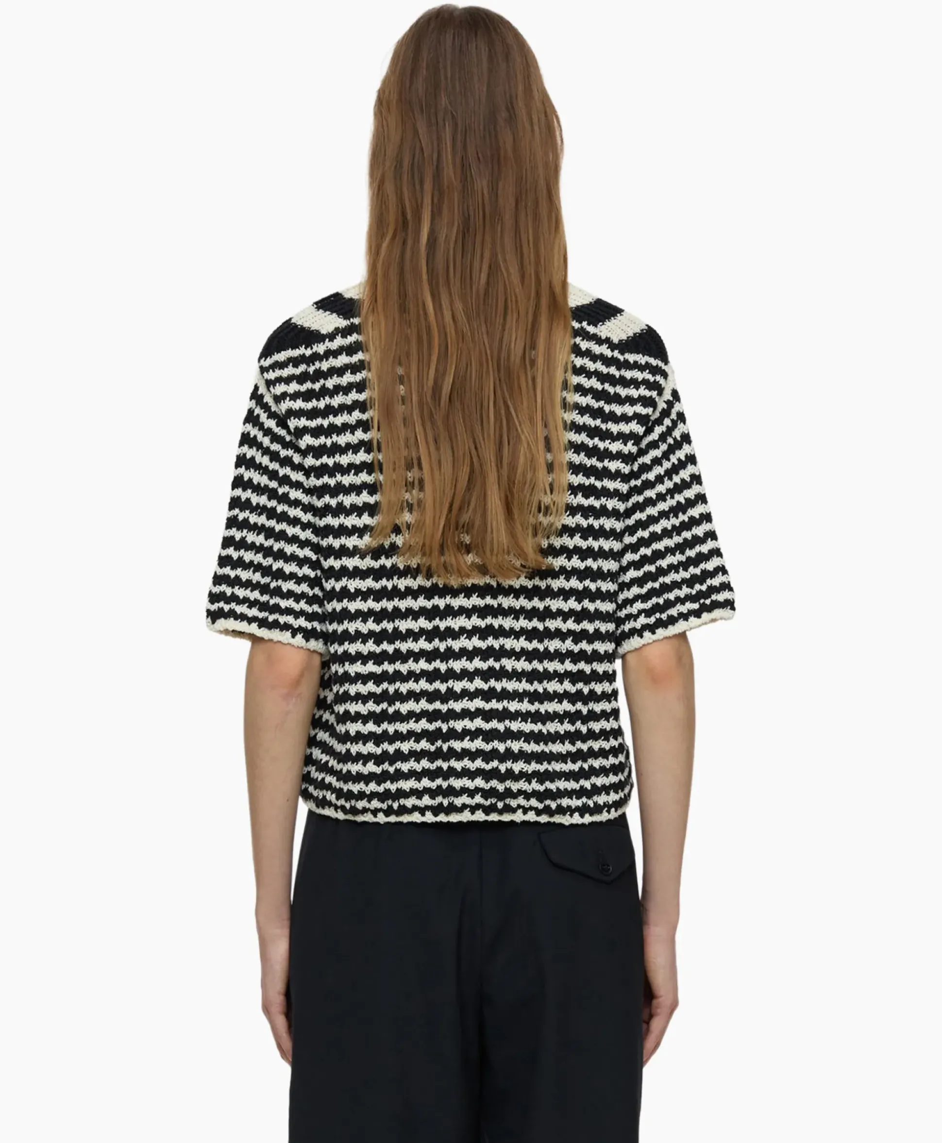 Closed Vest V Short Sleeve Zwart