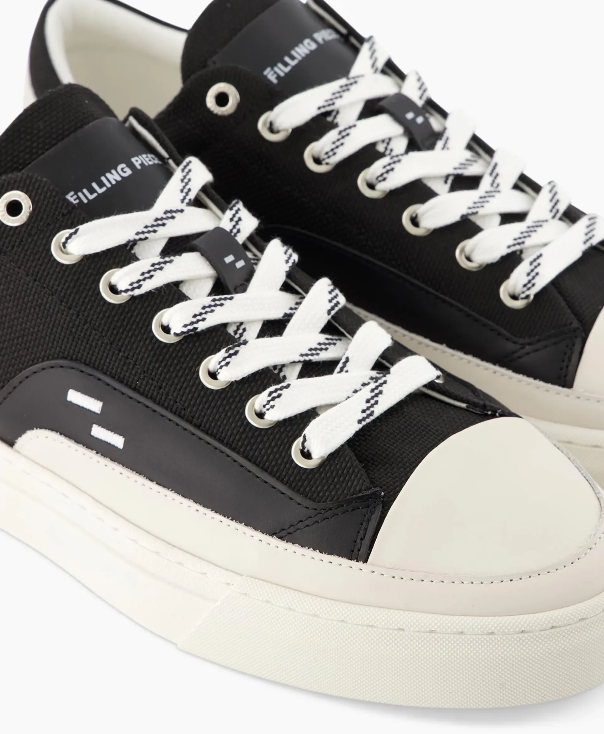Filling Pieces Sneaker Riviera Low Zwart