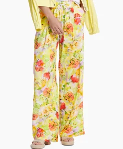 Marccain Collectie Broek Wc 81.37 J22 Midden Geel