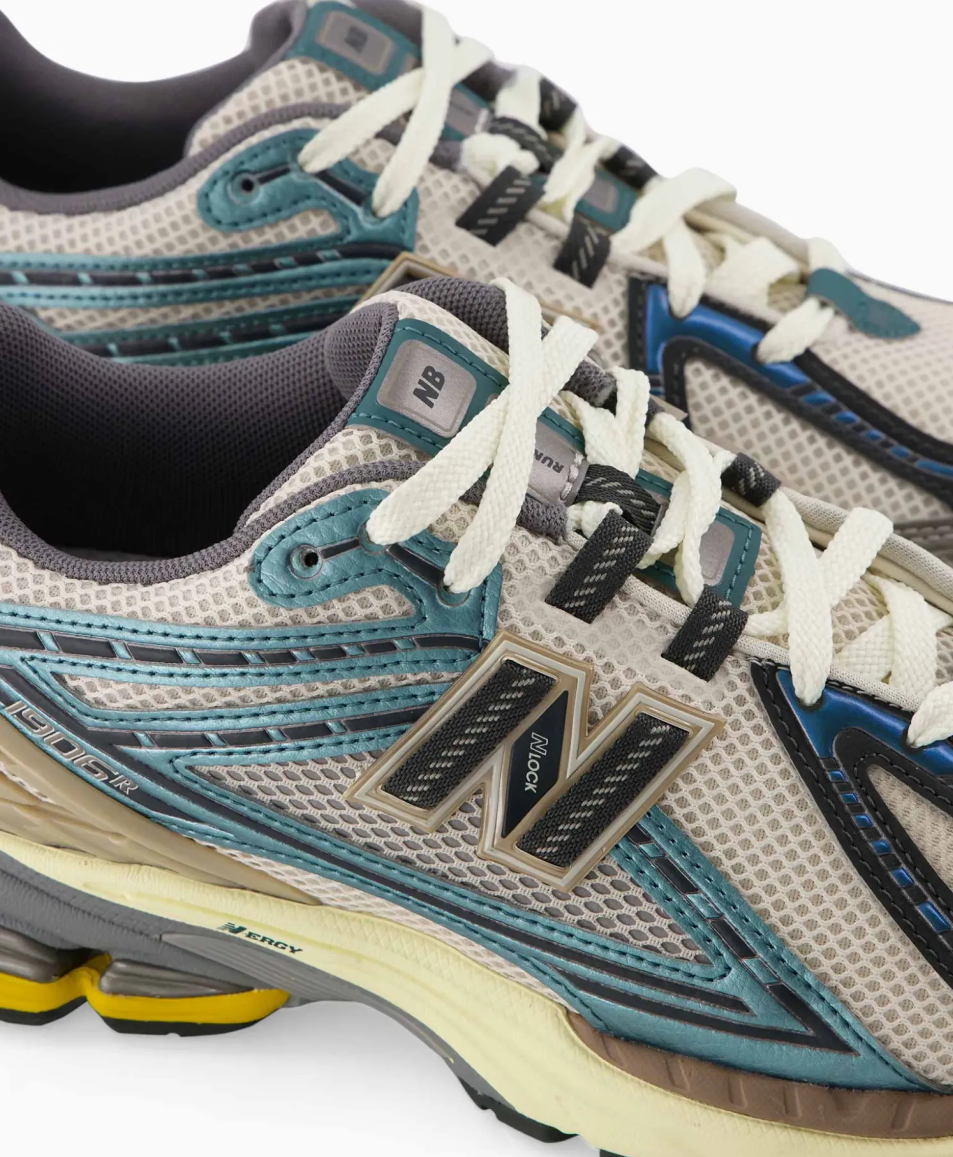 New Balance Sneaker 1906 Ecru