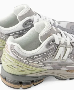 New Balance Sneaker 1906 Grijs