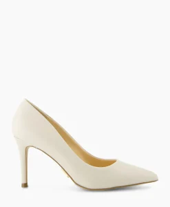 Steve Madden Pump Ladybug Ecru