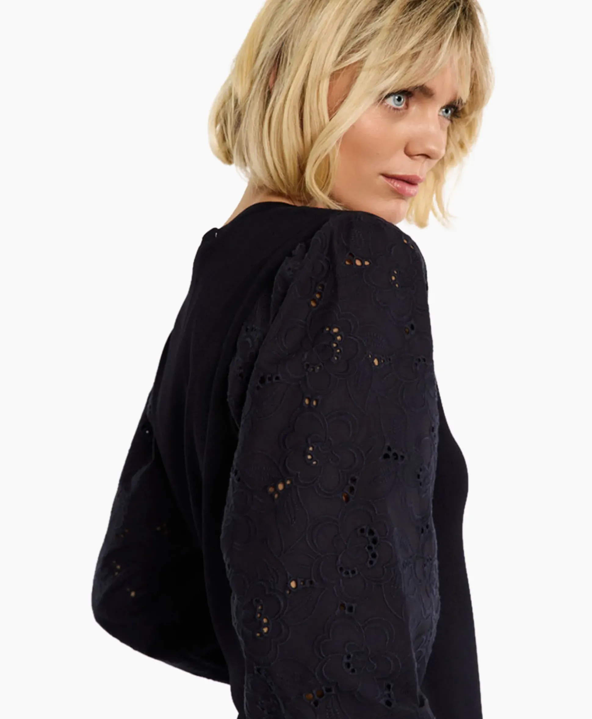 Studio Anneloes Pullover Deana Flower Broderie Donker Blauw