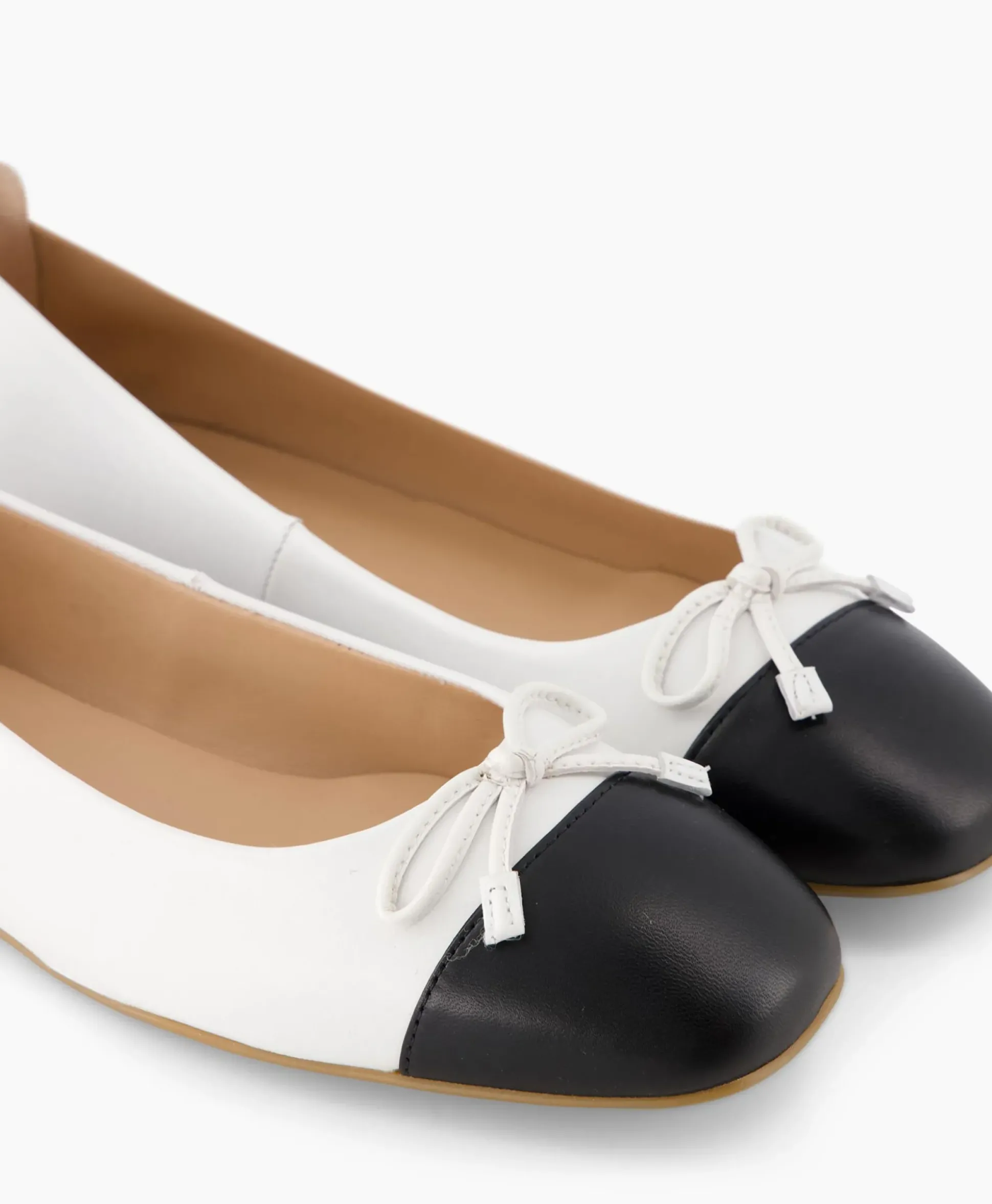 Unisa Pump Belle_Ns Off White